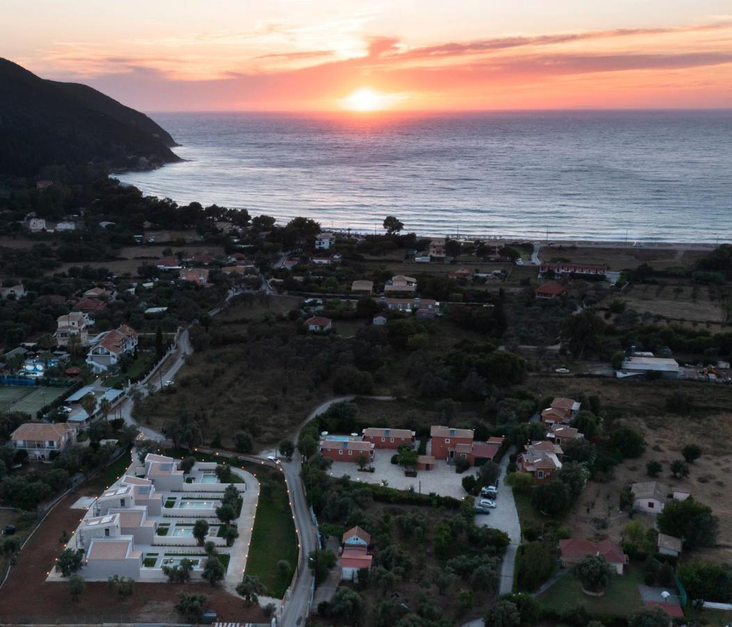 Rizomata Luxury Villas Lefkada City Exterior foto